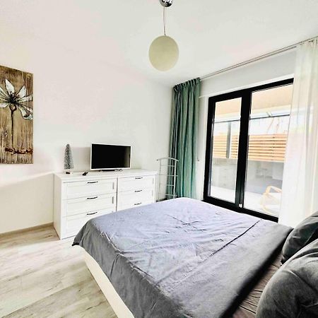 Lazo Two Room- Luxury Apartment 부쿠레슈티 외부 사진