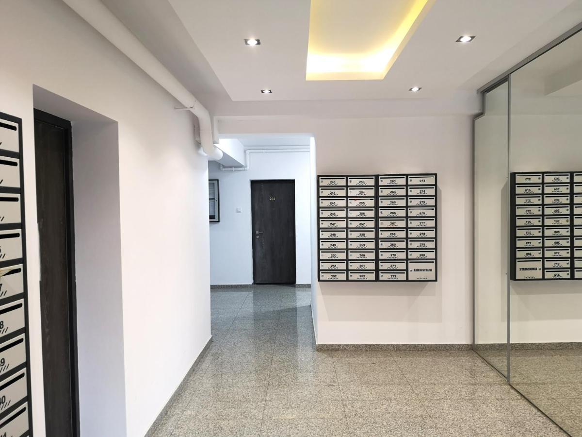 Lazo Two Room- Luxury Apartment 부쿠레슈티 외부 사진
